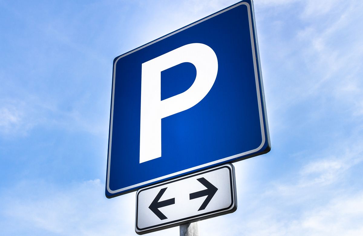 Parkplatz-Schild