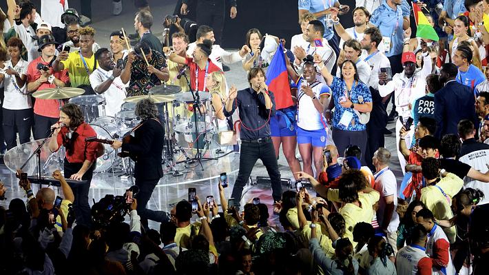 Phoenix bei Olympia-Abschlussfeuer in Paris - Foto: Getty Images/	Xavier Laine