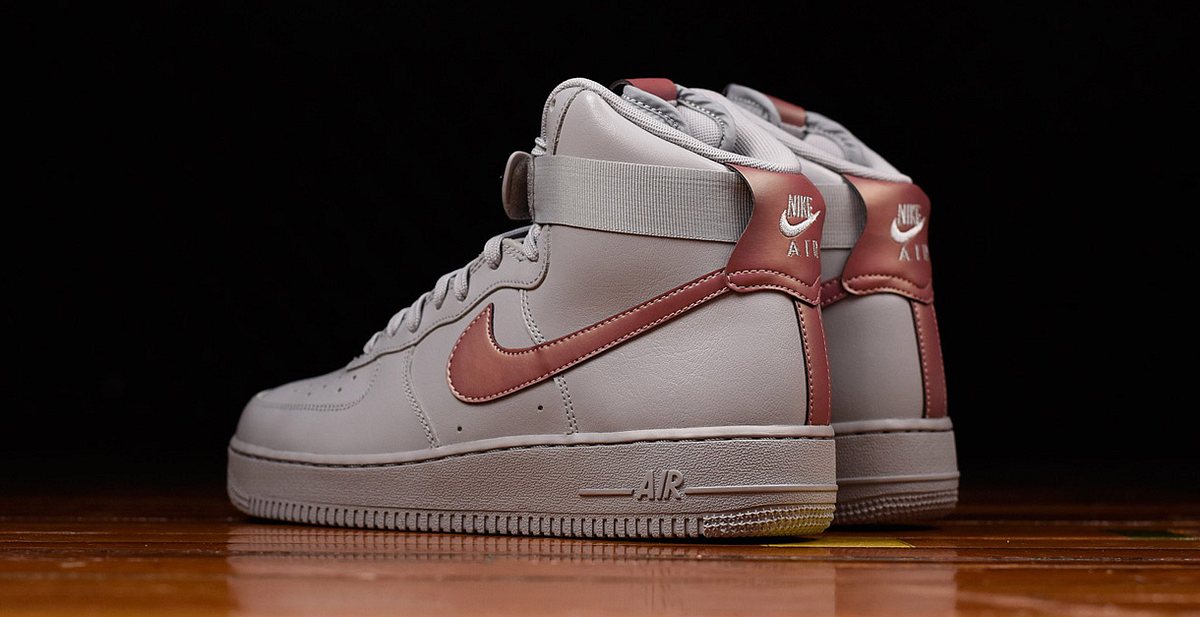 Nike Air Force 1 High &quot;Pure Platinum&quot; 