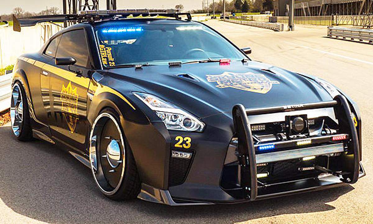 Der Nissan GT-R Pursuit 23