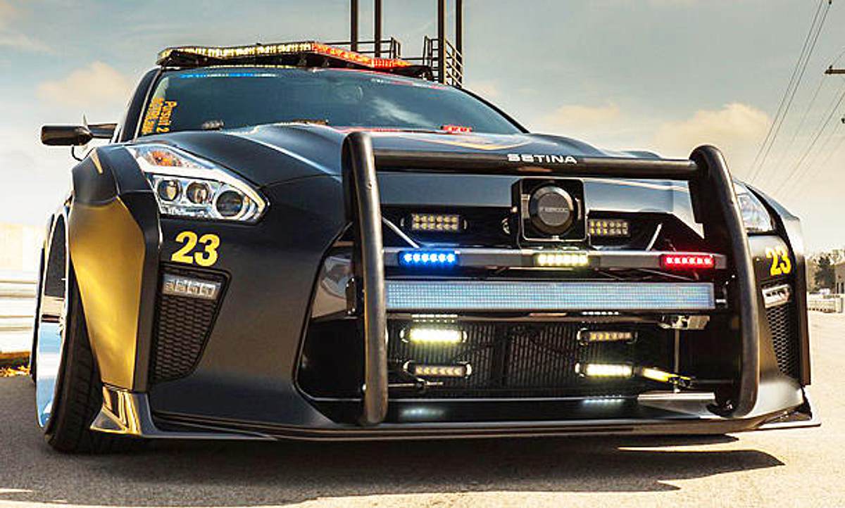 Der Nissan GT-R Pursuit 23