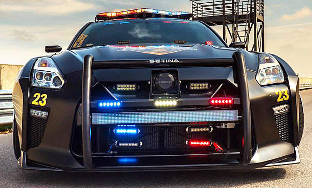 Der Nissan GT-R Pursuit 23