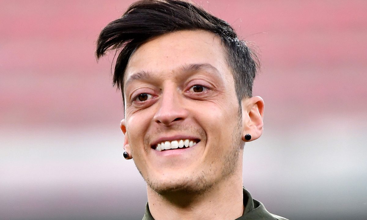 Mesut Özil