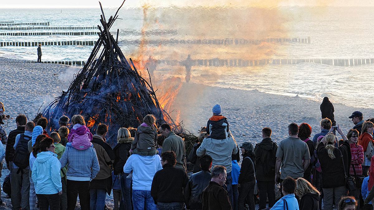 Die Grünen: Osterfeuer sollen in Norderstedt verboten werden (Symbolfoto).