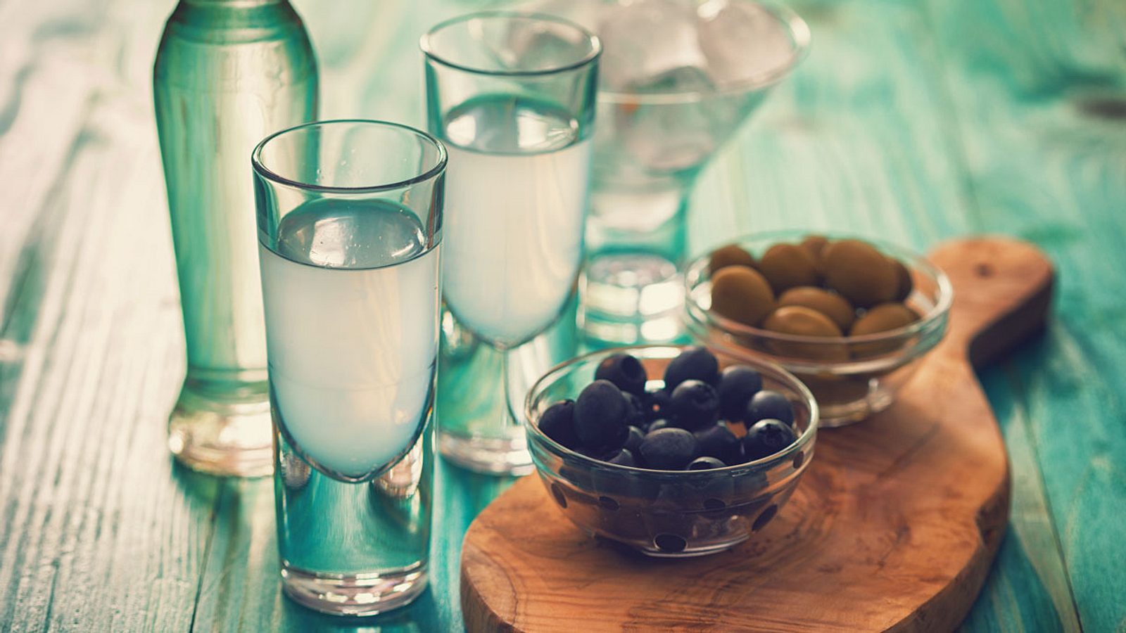 Ouzo Selbst Machen Mit Diesem Rezept Geht S Blitzschnell Mannersache