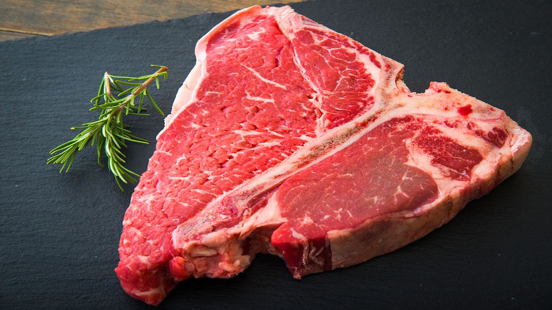 Rohes Porterhouse-Steak