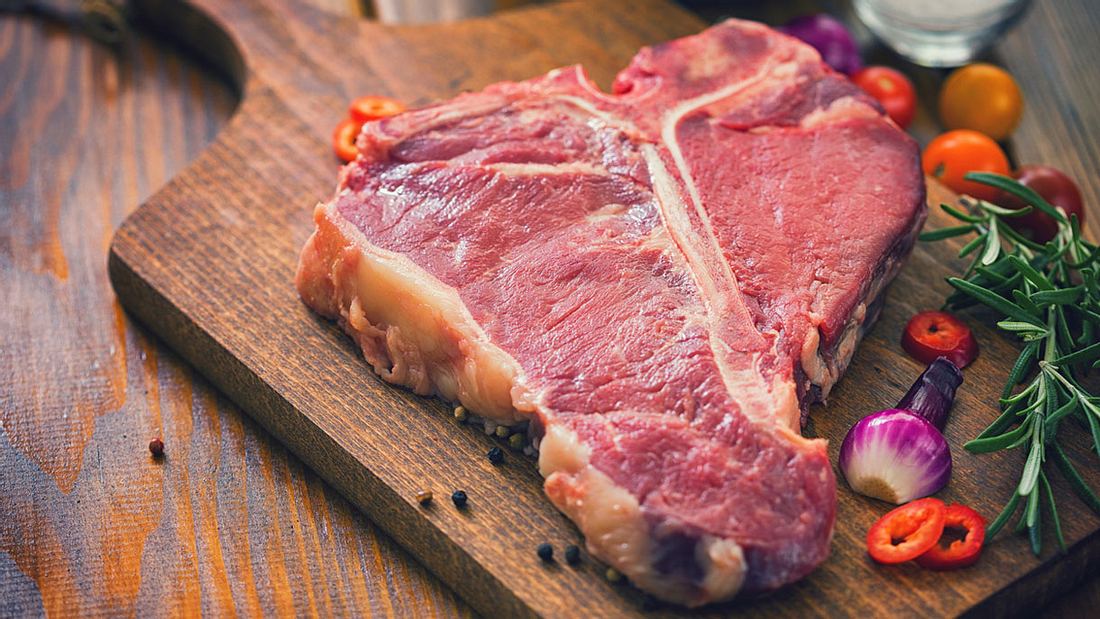 Das Porterhouse-Steak: Der Gigant unter den Steaks Das Porterhouse-Steak: Der Gigant unter den Steaks