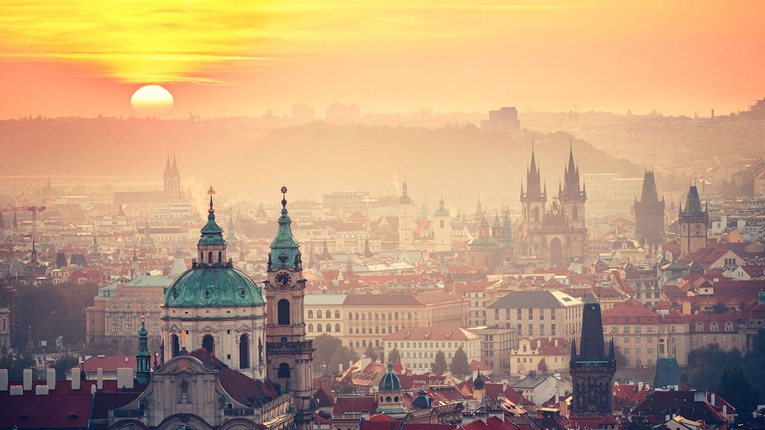 Sonnenaufgang über Prag Sonnenaufgang über Prag