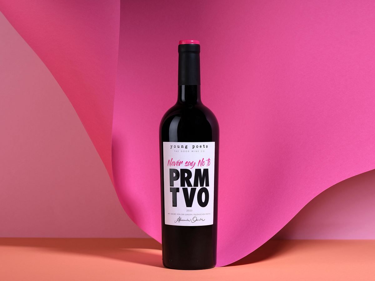 Primitivo (Rotwein-Flasche)