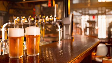 Pub Rassismus Umbenennung - Foto: iStock / ultramarinfoto