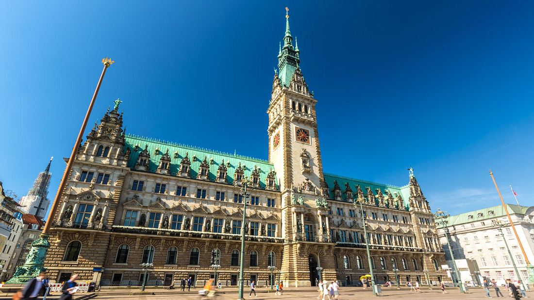 Das Rathaus in Hamburg. Das Rathaus in Hamburg.
