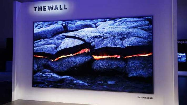 146 Zoll: Samsung baut mit The Wall Fernseher mit 3,70 Metern Diagonale - Foto: twitter/andreaslindner