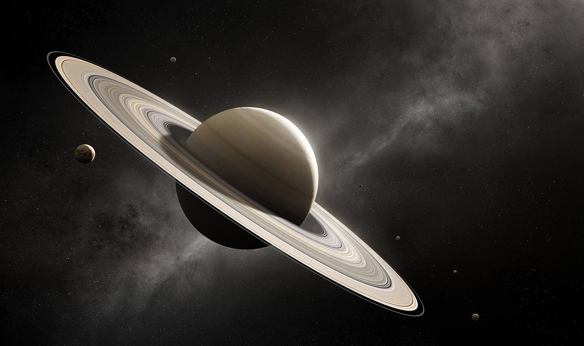 Saturn mit Titan