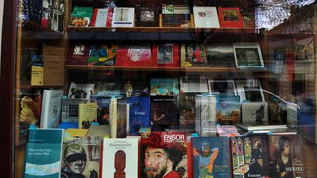Schaufenster einer Buchhandlung - Foto: iStock / Tuayai
