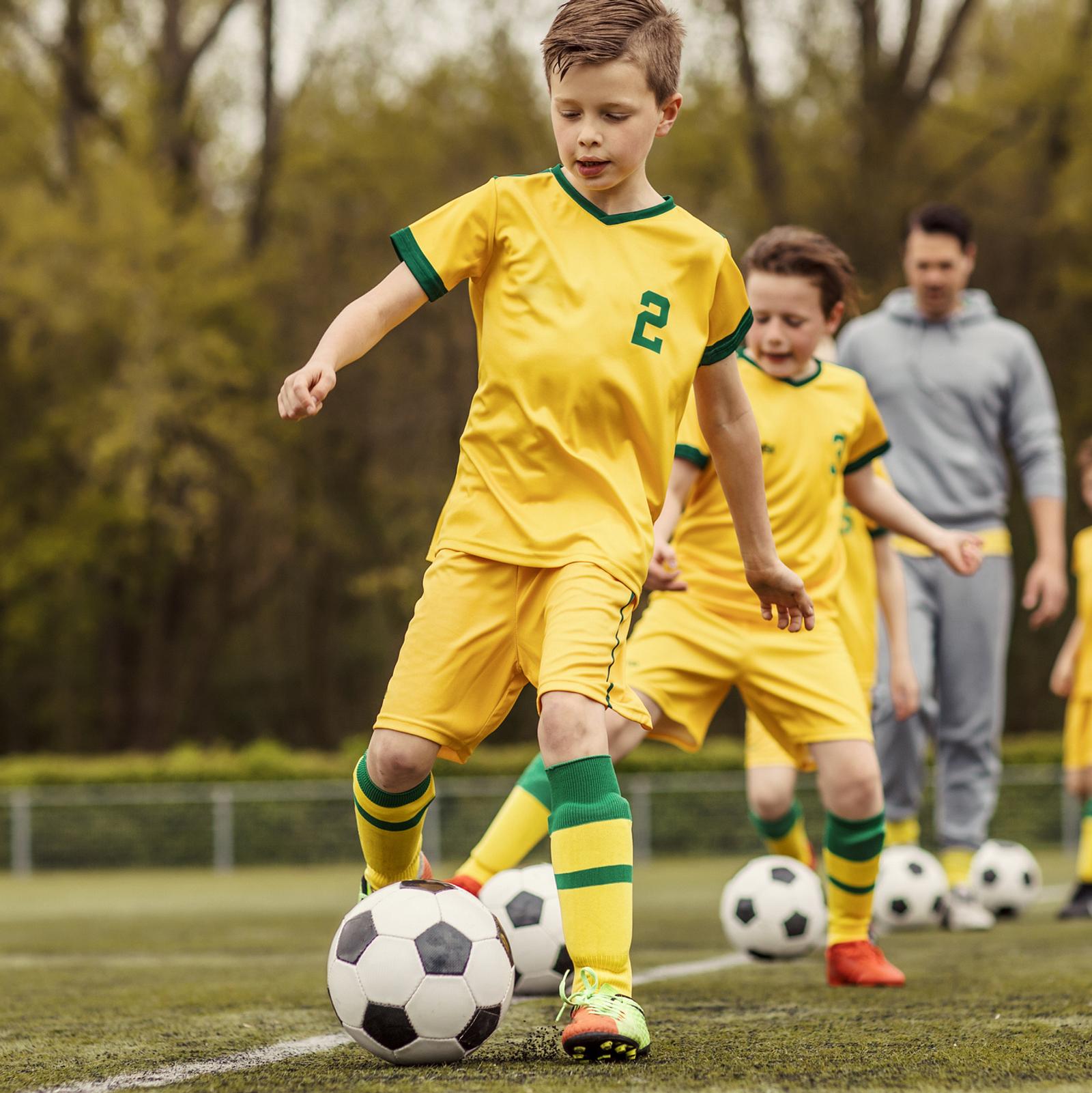 Schienbeinschützer für Kinder Herren Xrten Schienbeinschoner Fußball bietet umfassenden Schutz für die Beine Ihrer Kinder