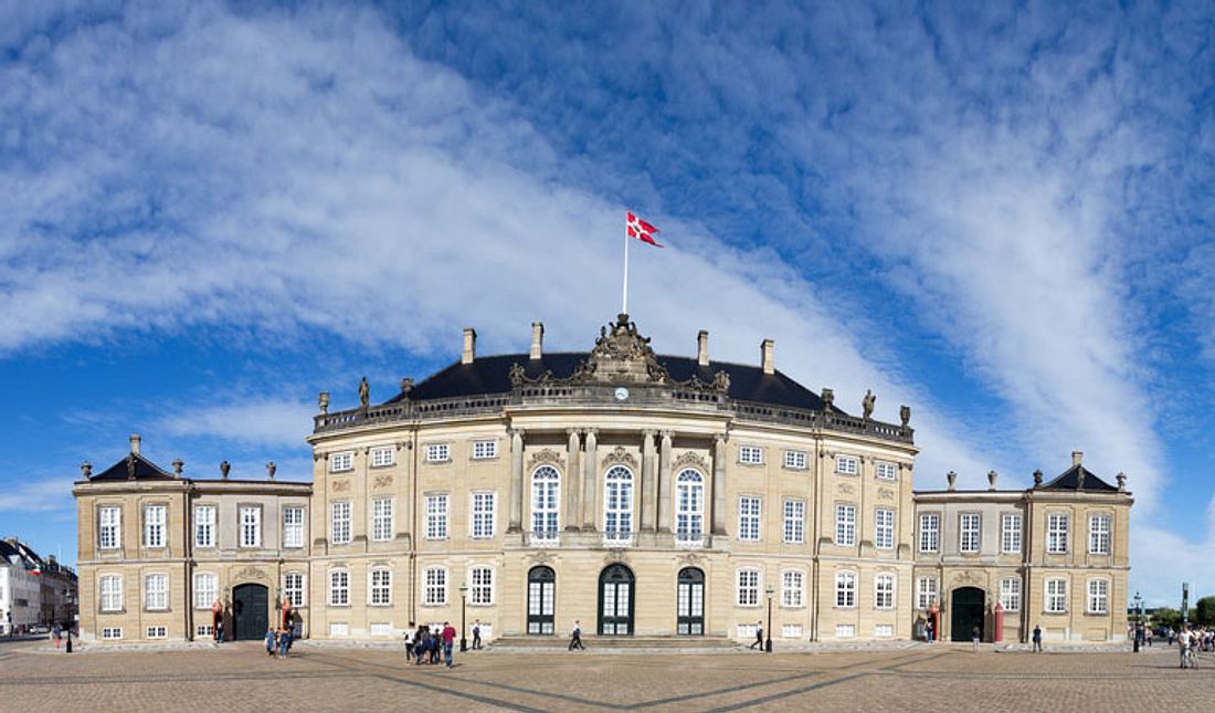 Schloss Amalienborg in Kopenhagen. Schloss Amalienborg in Kopenhagen.