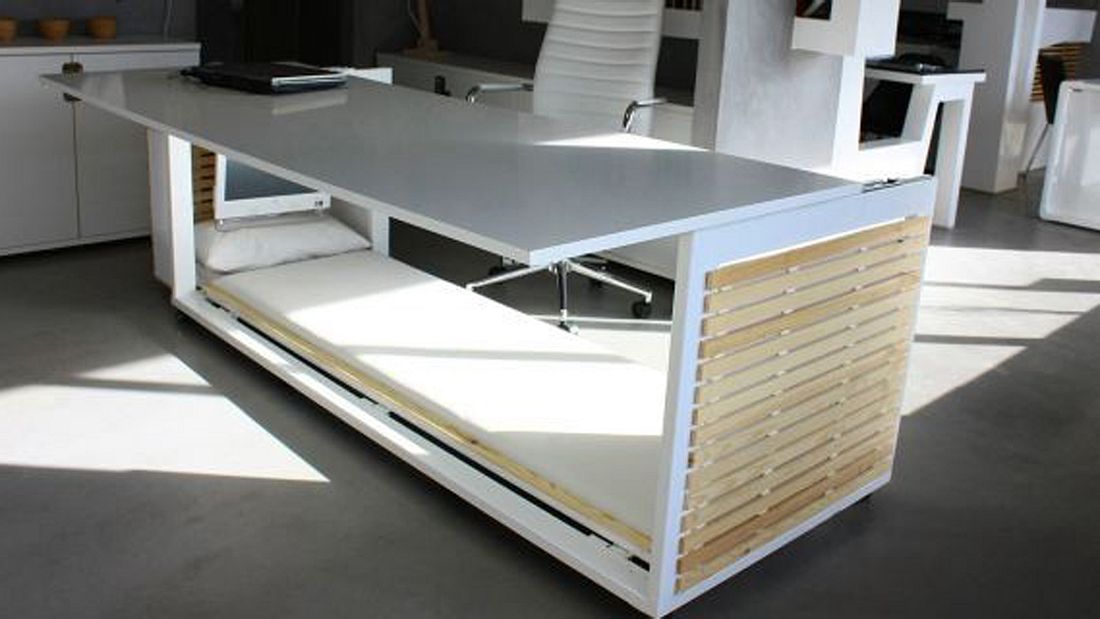 Nap Desk: Schreibtisch wird zu Bett dank Studio NL