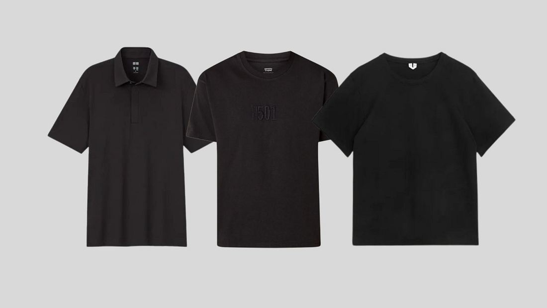 Drei schwarze T-Shirts vor grauem Hintergrund 
