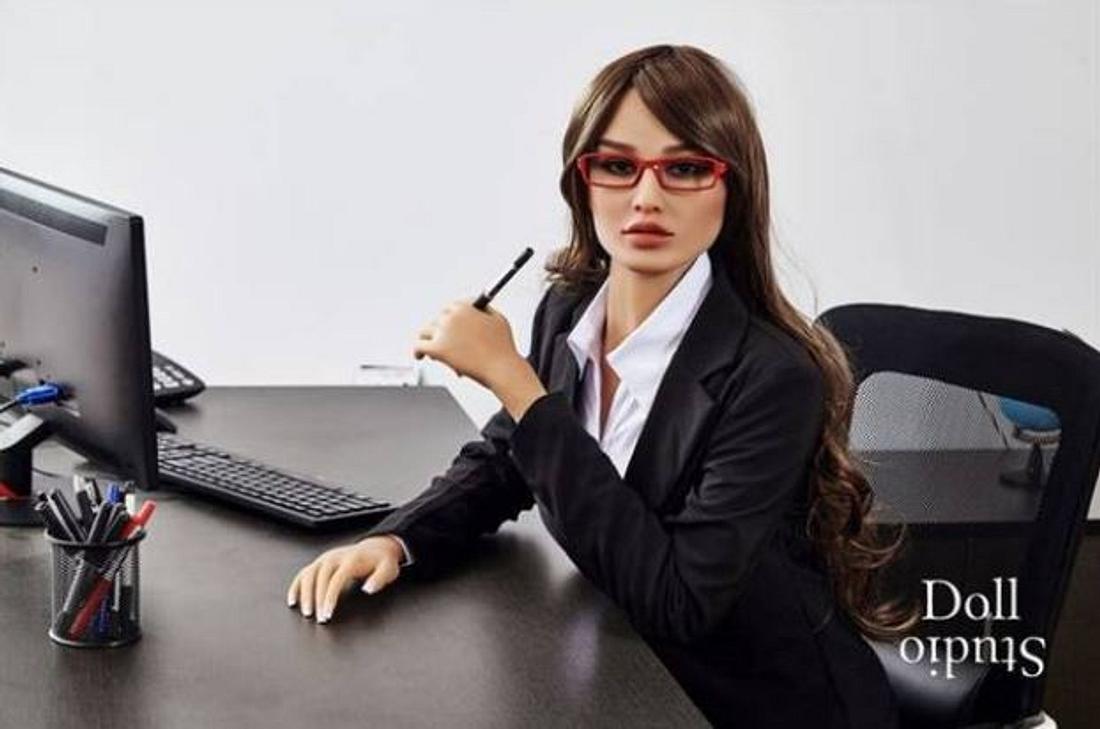 sexpuppe-Yael Cohen Aris Sexpuppe