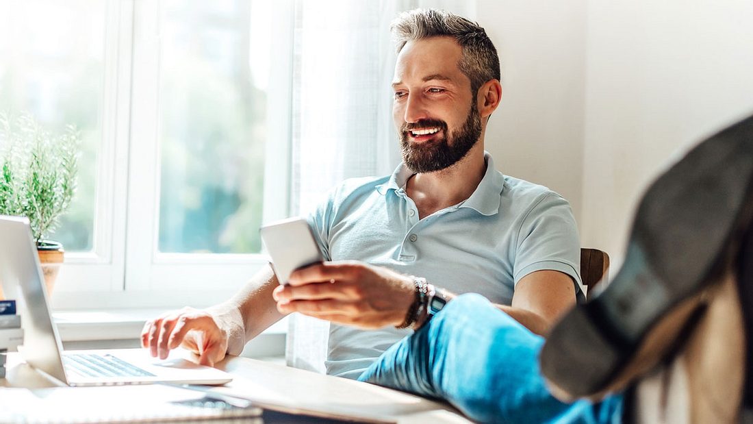 Singlebörse: Diese Berufe kommen bei Singles am besten an. Singlebörse: Diese Berufe kommen bei Singles am besten an.