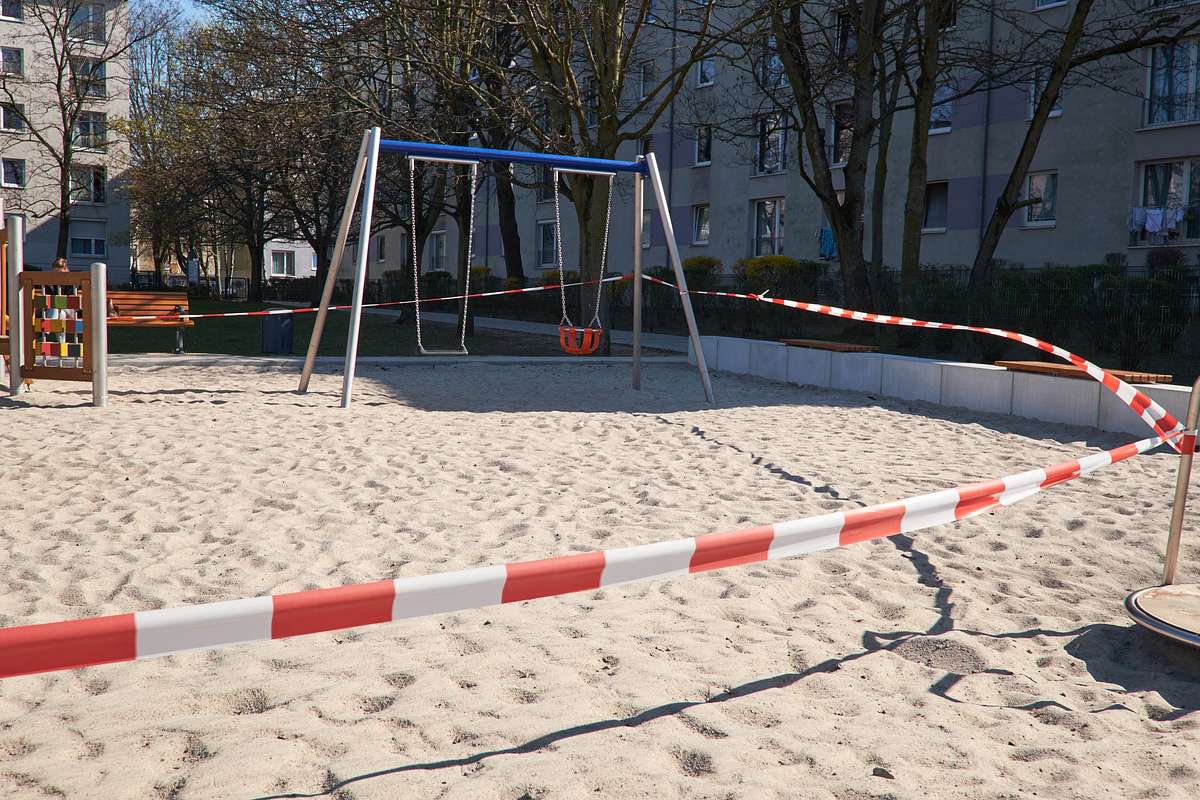 Abgesperrter Spielplatz