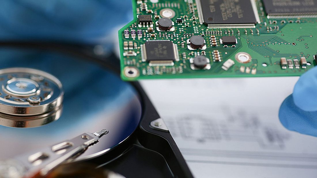 SSD- vs. HDD-Festplatte SSD- vs. HDD-Festplatte