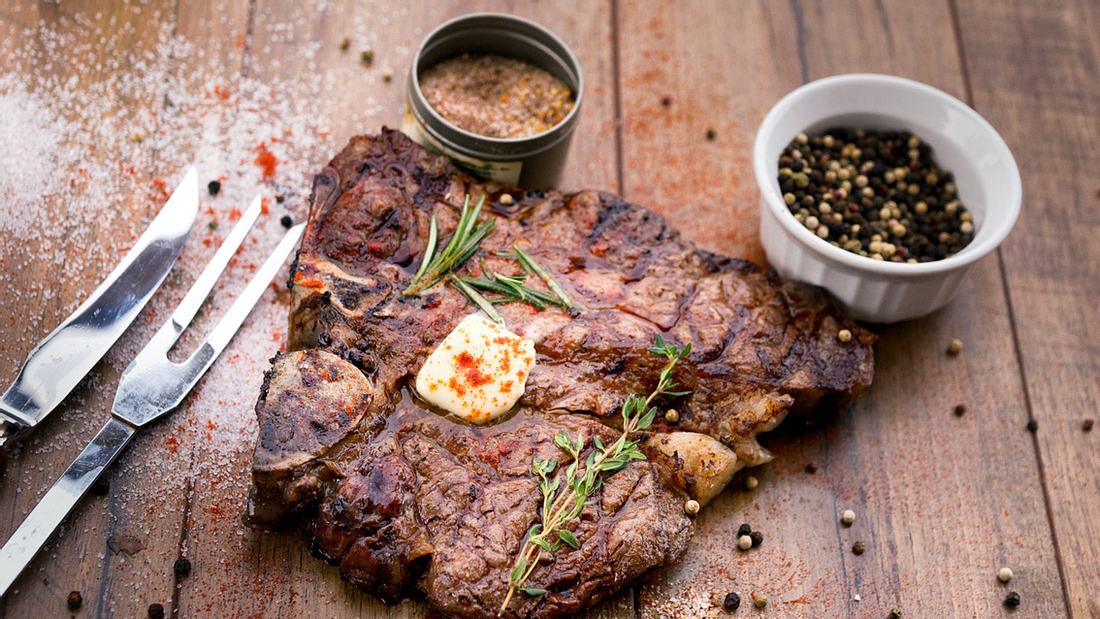 BBQ-Aroma: Vor allem in Amerika ist Rauchsalz beliebt