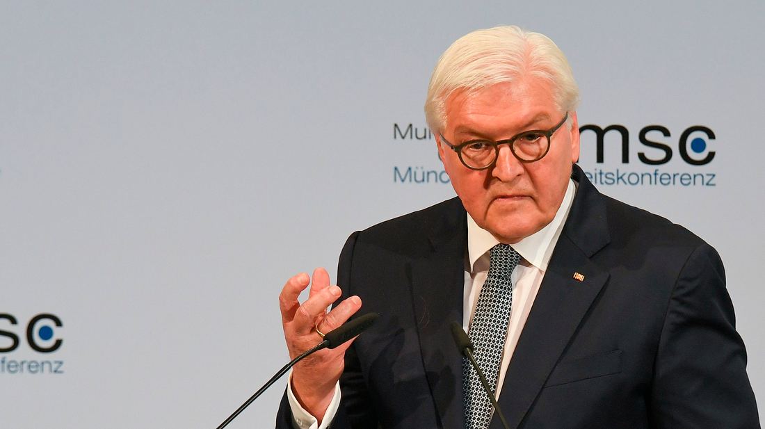 Steinmeier zu Corona: Deutsche haben nur 3 Aufgaben Frank-Walter Steinmeier bei einer Rede