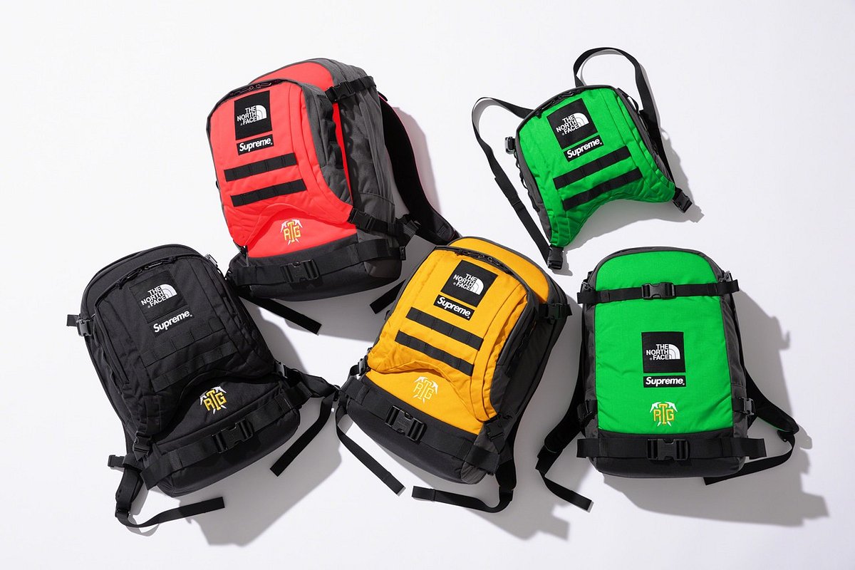 Rucksäcke der neuen Kollektion von Supreme und The North Face