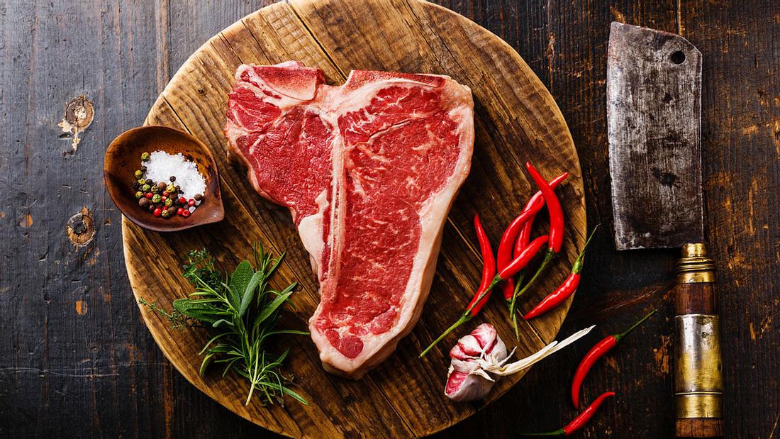 T-Bone-Steak grillen: Die besten Tipps zu Vorbereitung, Zubereitung ...