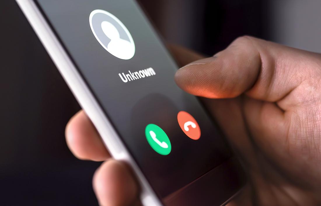 Experten warnen vor Telefonnummer Smartphone-Anruf mit unbekannter Nummer