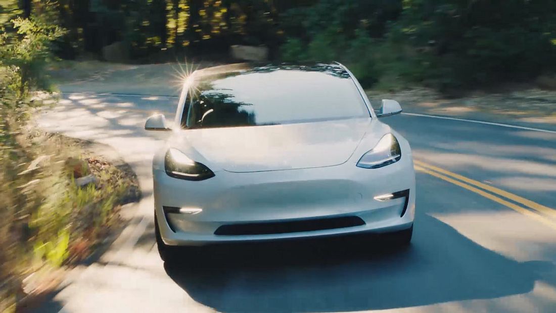 Tesla Model 3 Tesla Model 3