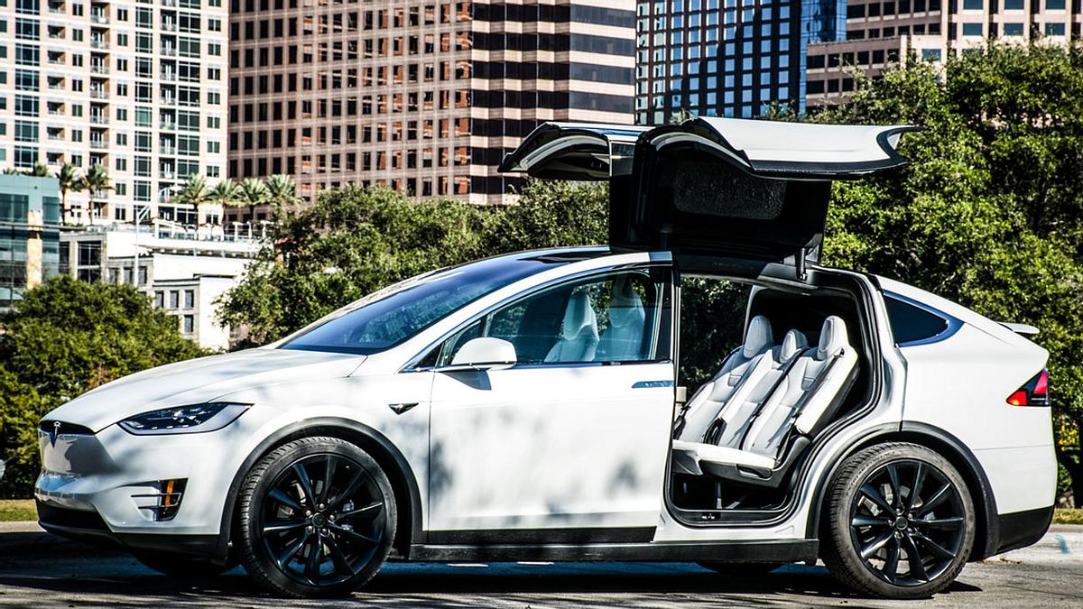 Tesla Model X