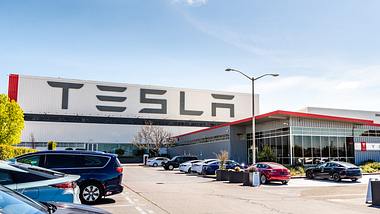 Tesla - Foto: iStock / Sundry Photography