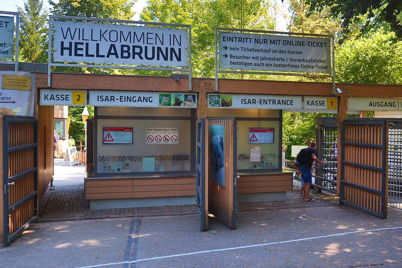 Eingang des Tierparks Hellabrunn in München