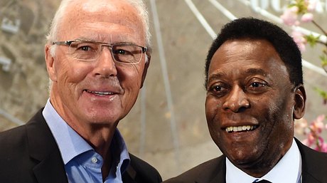 Franz Beckenbauer, Pelé - Foto: Getty Images/	TIMOTHY A. CLARY 