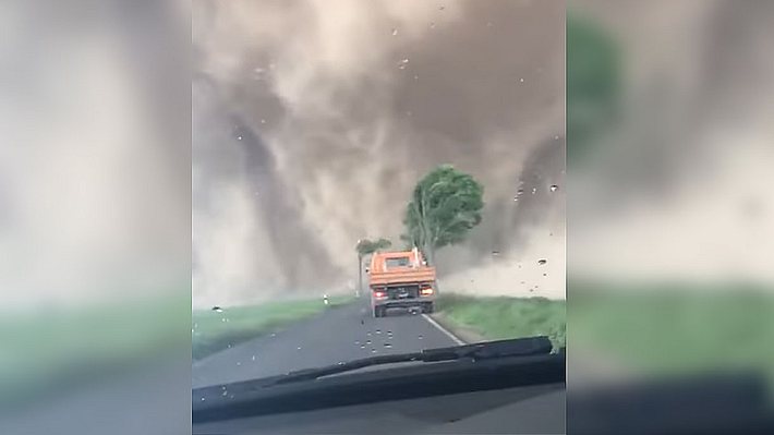 Tornado bei Viersen - Foto: Youtube/WetterOnline