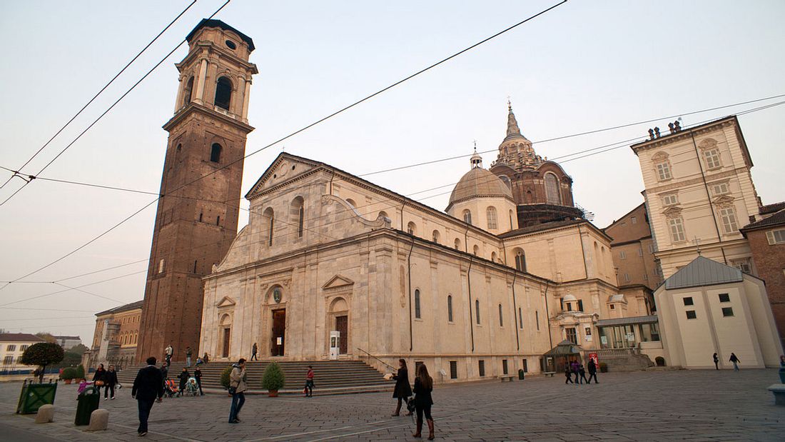 Im Turiner Dom wird das Grabtuch Jesu Christi aufbewahrt. Der Turiner Dom