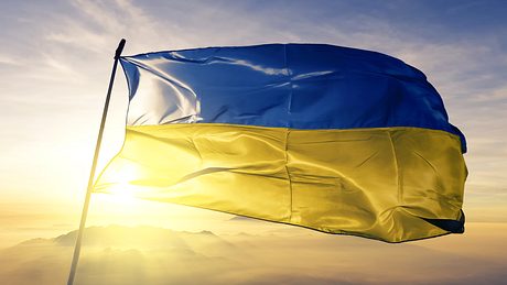 Flagge der Ukraine - Foto: iStock/Oleksii Liskonih