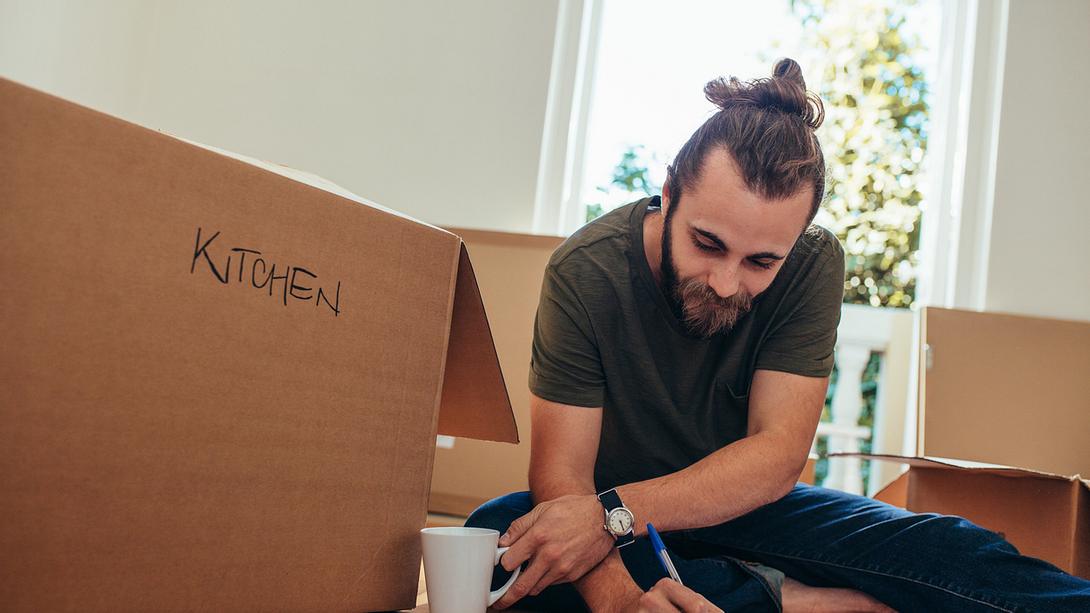 Umzug Checkliste - Foto: iStock / jacoblund