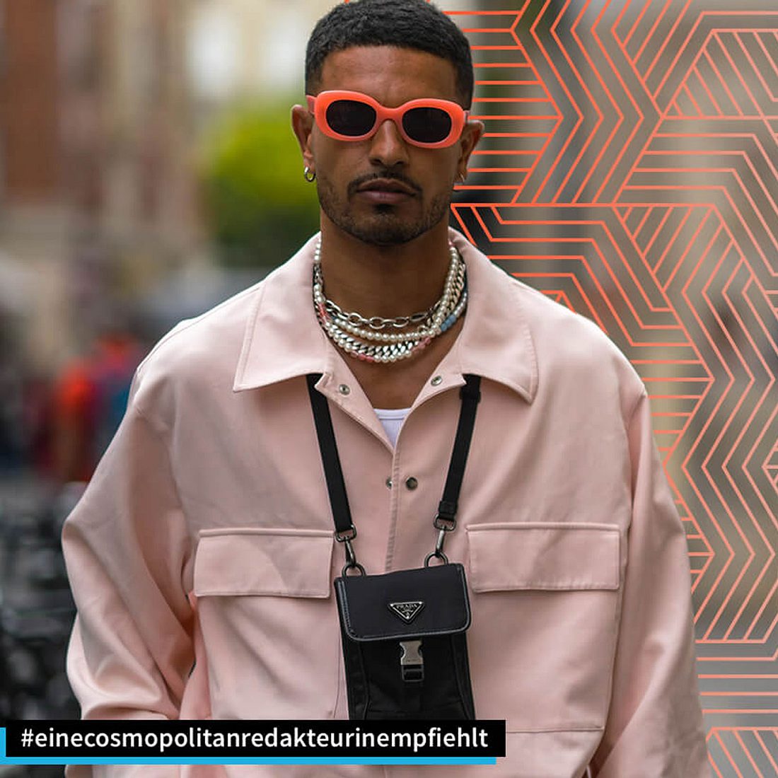 Sommermode-Trends Herren Mann mit Sonnenbrille und Jacke in Corall