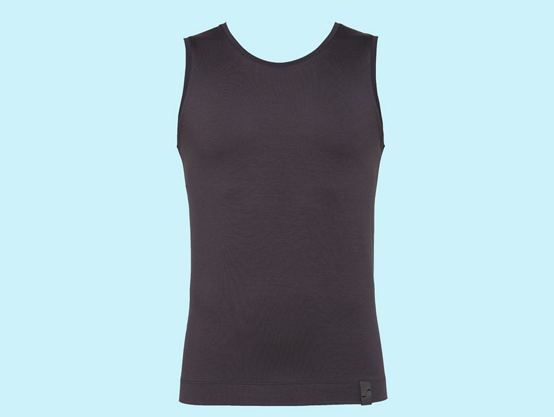 unterwäsche-trends-tanktop schwarzes Tanktop oder Unterhemd
