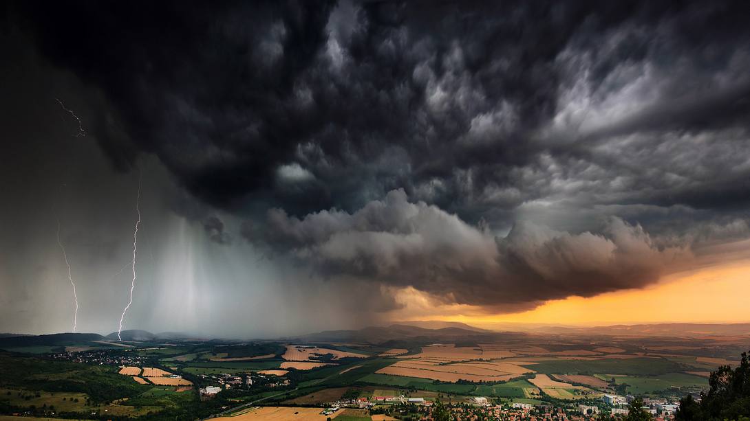 Unwetter mit Starkregen - Foto: iStock / Revolu7ion93