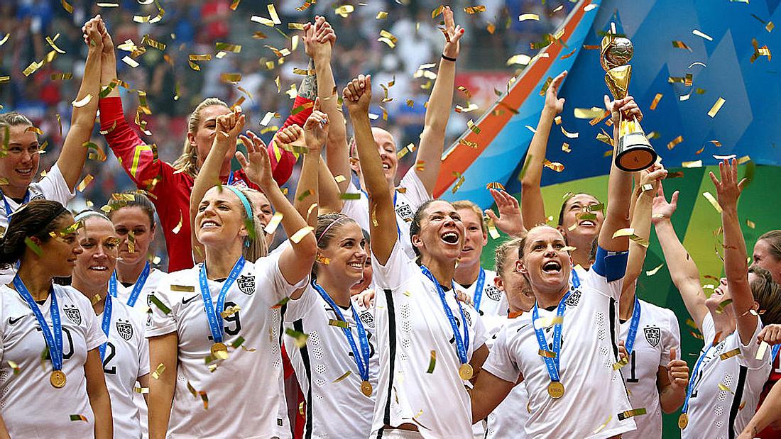 Die US-Frauenfußball-Nationalmannschaft. Die US-Frauenfußball-Nationalmannschaft.