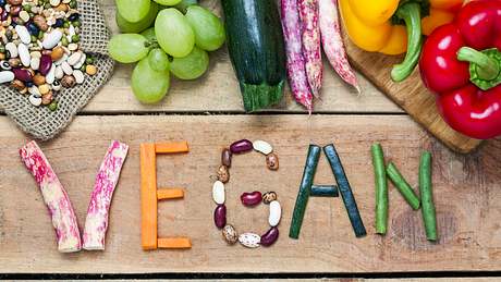 Vegane Lebensmittel - Foto: iStock / minoandriani