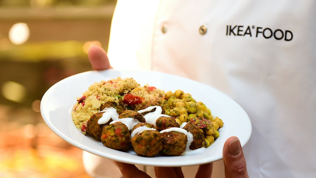 Vegetarische Köttbullar bei Ikea - Foto: Getty Images / EMMANUEL DUNAND