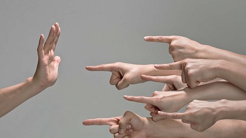 Vorurteile: Kaum jemand kann sich dagegen wehren - Foto: iStock / kokouu
