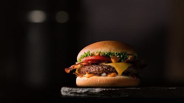 McDonalds serviert ab sofort Luxus-Burger - Foto: McDonalds
