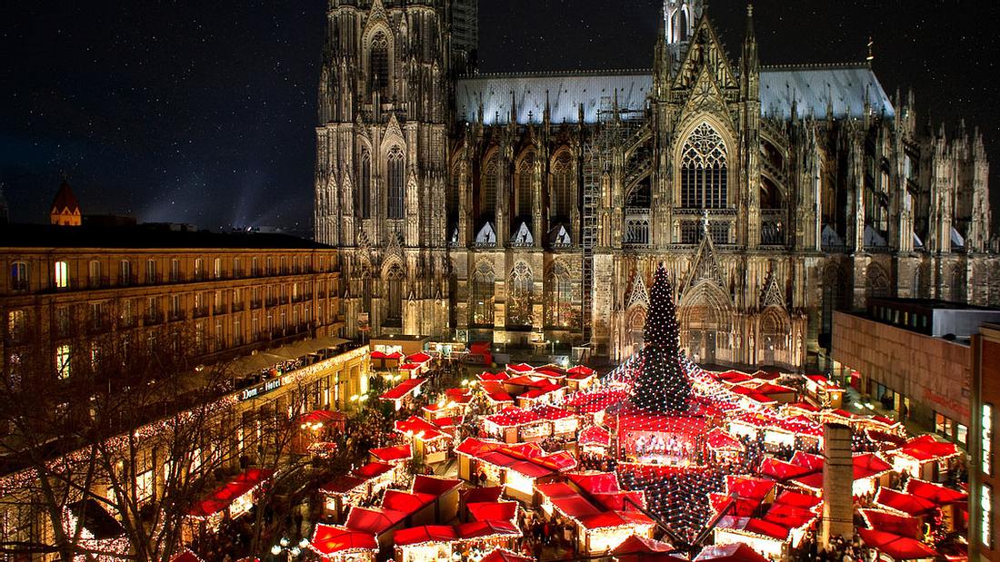 Weihnachtsmarkt am Kölner Dom Weihnachtsmarkt am Kölner Dom