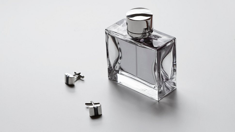 Parfum Haltbarkeit  - Foto: iStock / jodiejohnson 